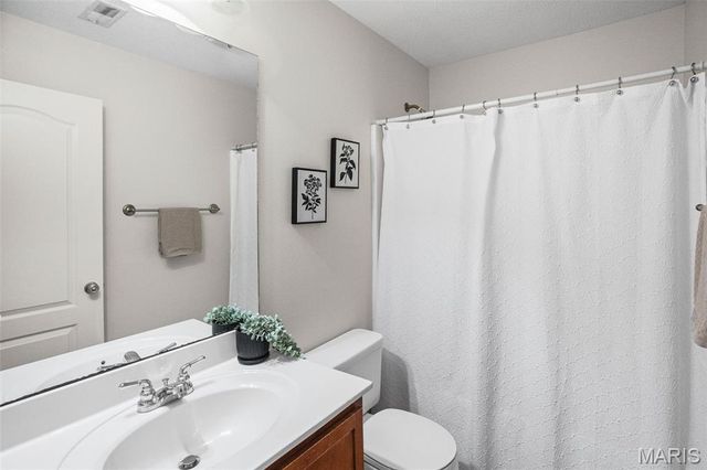 4817 Karen Lane, Granite City, IL 62040