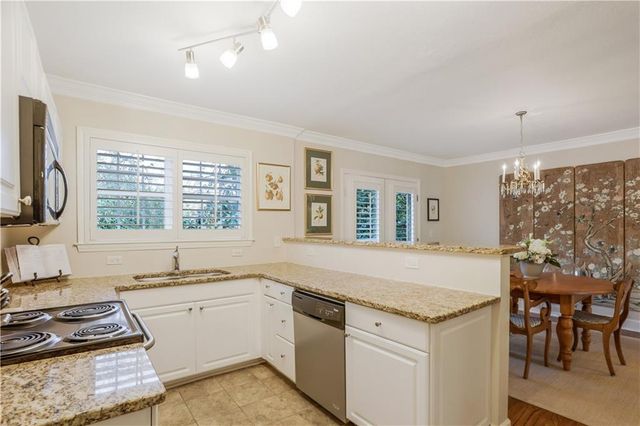 115 Peachtree Memorial Drive NW C2, Atlanta, GA 30309