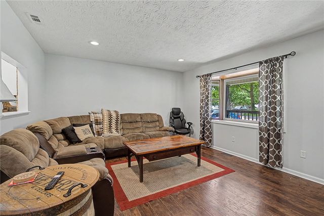 8115 Sue Avenue, Franklin, OH 45005