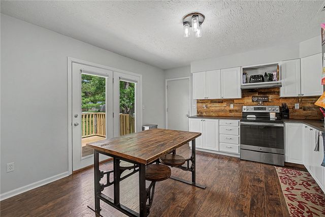 8115 Sue Avenue, Franklin, OH 45005