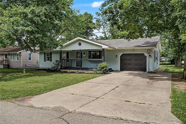 8115 Sue Avenue, Franklin, OH 45005