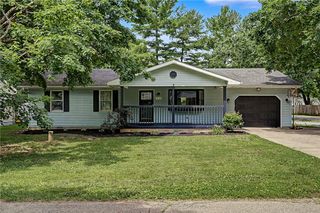 8115 Sue Avenue, Franklin, OH 45005