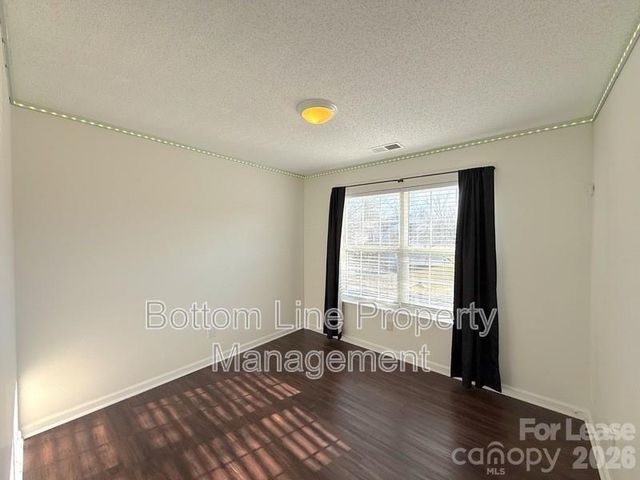 8821 Cameron Spring Road, Charlotte, NC 28214