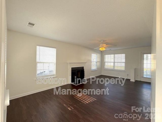 8821 Cameron Spring Road, Charlotte, NC 28214