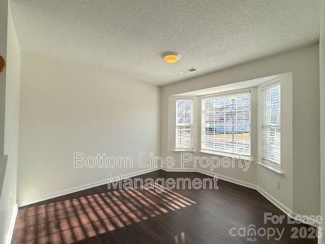 8821 Cameron Spring Road, Charlotte, NC 28214