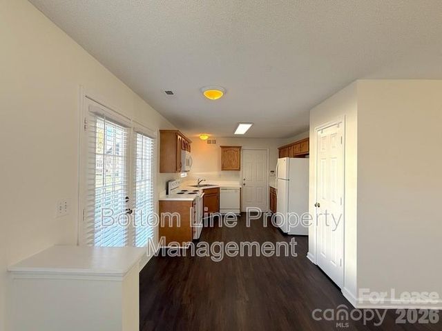 8821 Cameron Spring Road, Charlotte, NC 28214