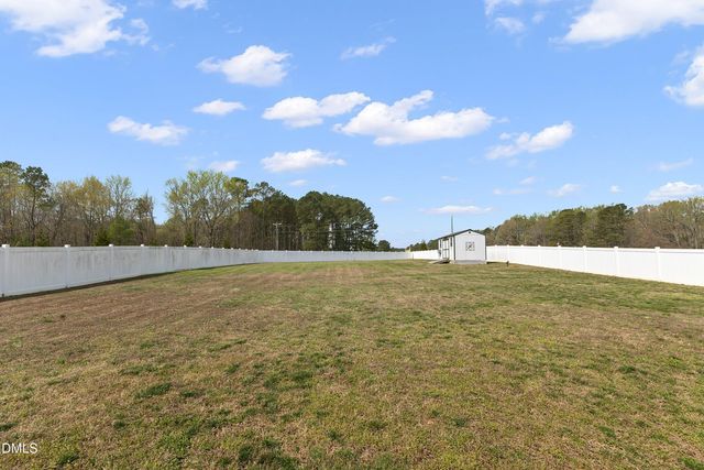 110 Courtland Drive, Louisburg, NC 27549