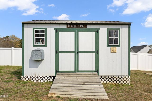 110 Courtland Drive, Louisburg, NC 27549