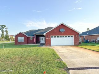 1814 Bowman Lane, Lynn Haven, FL 32444