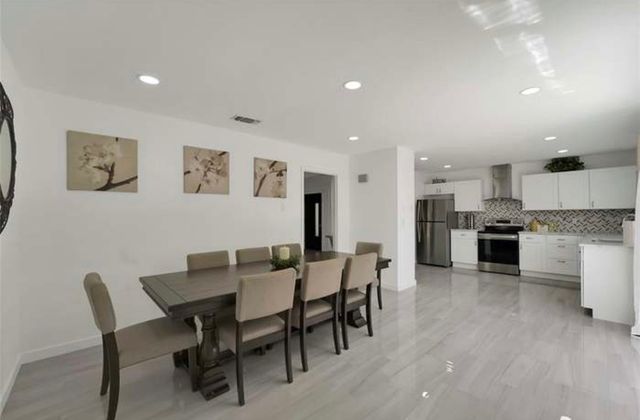 2926 Forest Hills Lane, Richardson, TX 75080