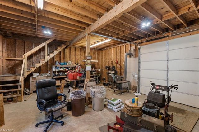 221 Redfield Road, Mocksville, NC 27028