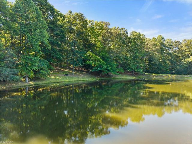 221 Redfield Road, Mocksville, NC 27028