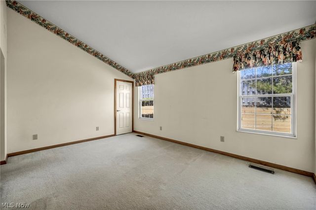 30640 Jasmine Court 61B, North Olmsted, OH 44070