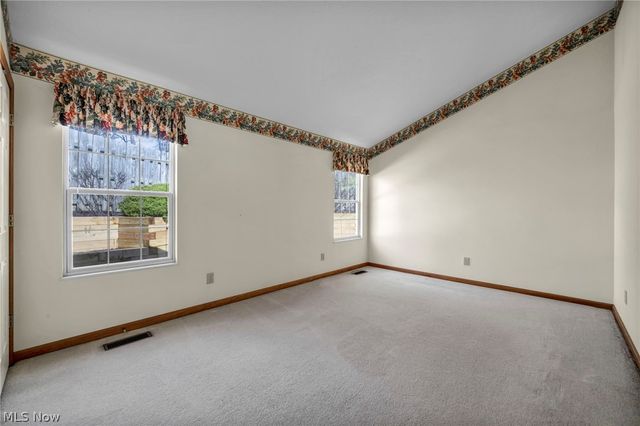 30640 Jasmine Court 61B, North Olmsted, OH 44070