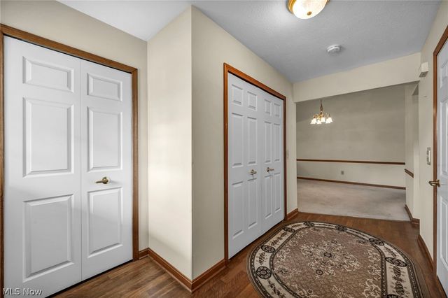 30640 Jasmine Court 61B, North Olmsted, OH 44070