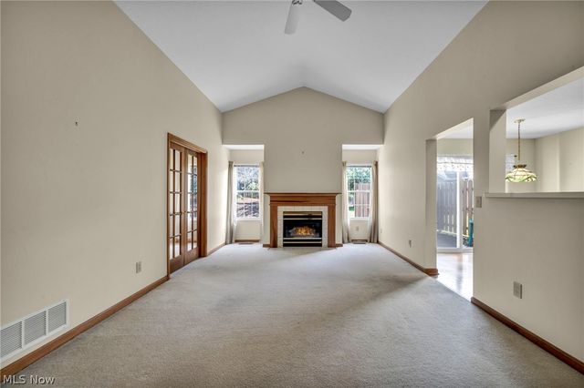 30640 Jasmine Court 61B, North Olmsted, OH 44070