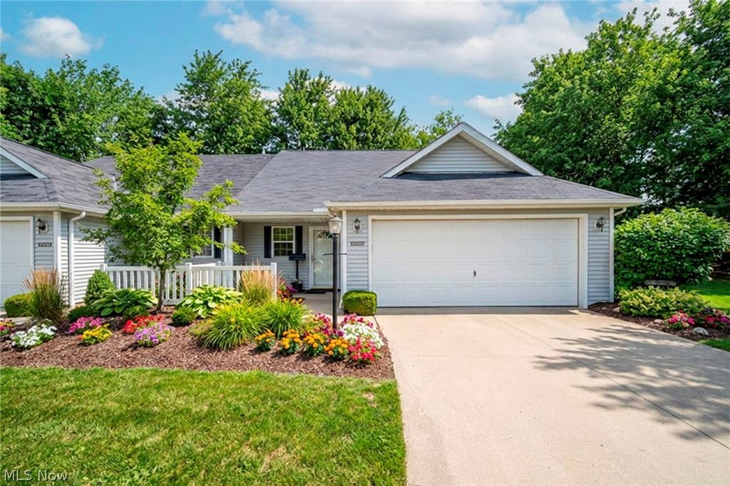 30640 Jasmine Court 61B, North Olmsted, OH 44070