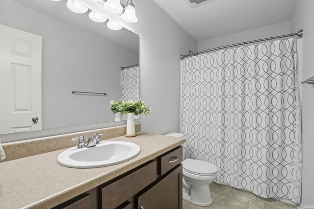 5607 Cades Cove, Fort Wayne, IN 46808