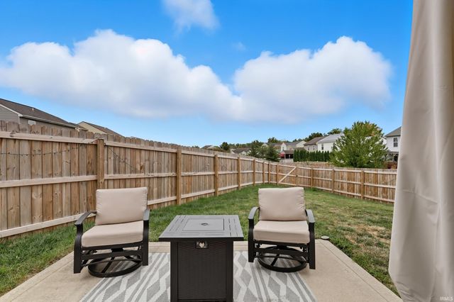 5607 Cades Cove, Fort Wayne, IN 46808