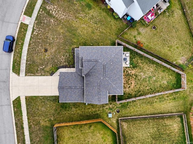 5607 Cades Cove, Fort Wayne, IN 46808