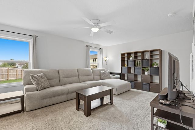 5607 Cades Cove, Fort Wayne, IN 46808