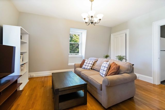 20 Rockland Ave 3, Malden, MA 02148