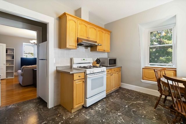 20 Rockland Ave 3, Malden, MA 02148