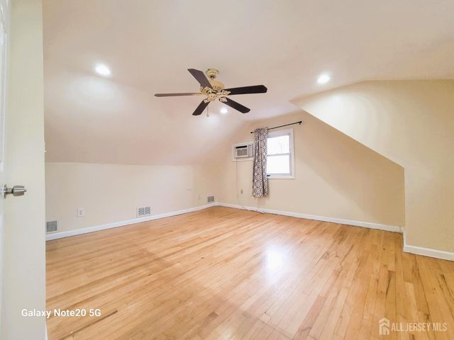 30 Whittier Avenue, Franklin Twsp, NJ 08873