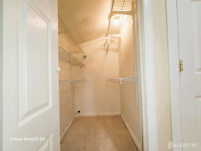 30 Whittier Avenue, Franklin Twsp, NJ 08873