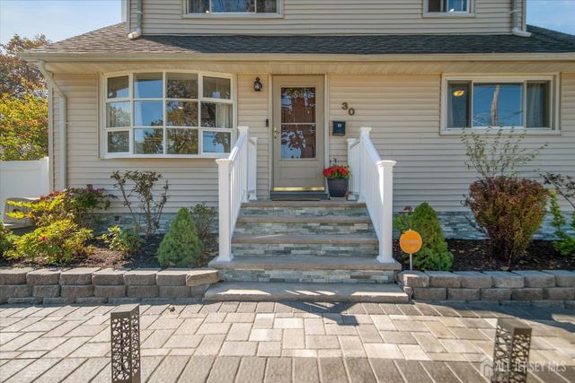 30 Whittier Avenue, Franklin Twsp, NJ 08873