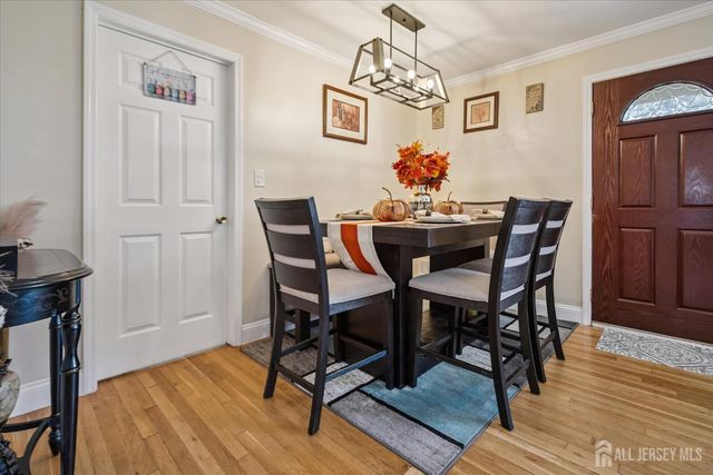 30 Whittier Avenue, Franklin Twsp, NJ 08873