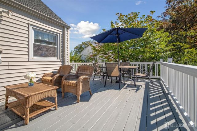 30 Whittier Avenue, Franklin Twsp, NJ 08873