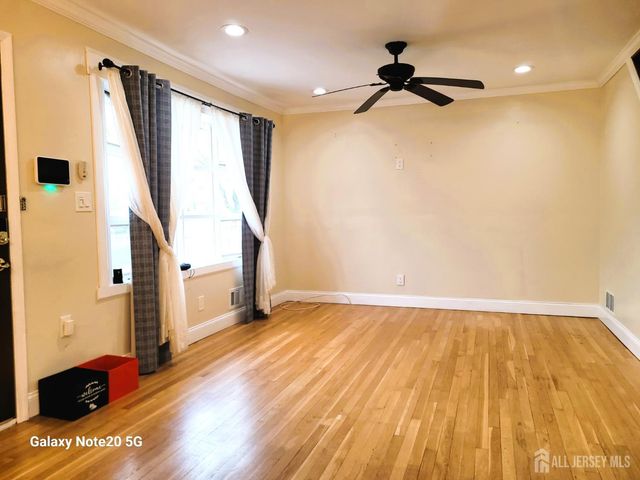 30 Whittier Avenue, Franklin Twsp, NJ 08873