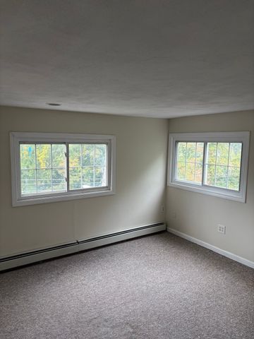 747 River St 3, Haverhill, MA 01832