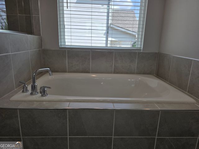 76 HONEYDEW Lane, Dallas, GA 30157