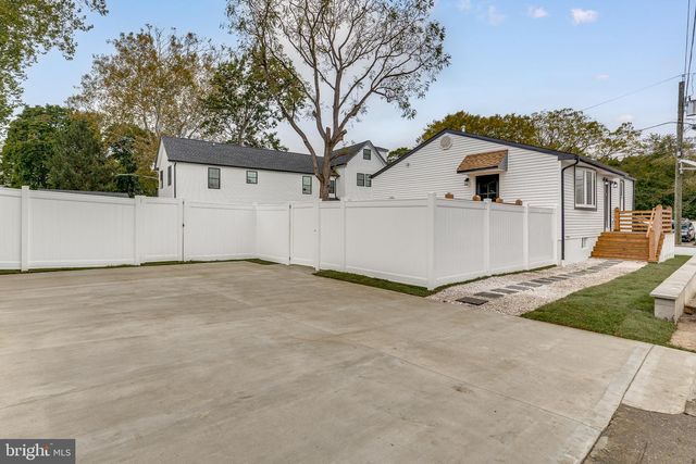 131 PEARL ST, Mount Holly, NJ 08060