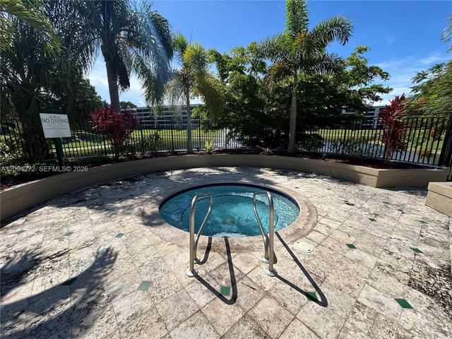 1740 Palm Cove Boulevard 4-203, Delray Beach, FL 33445