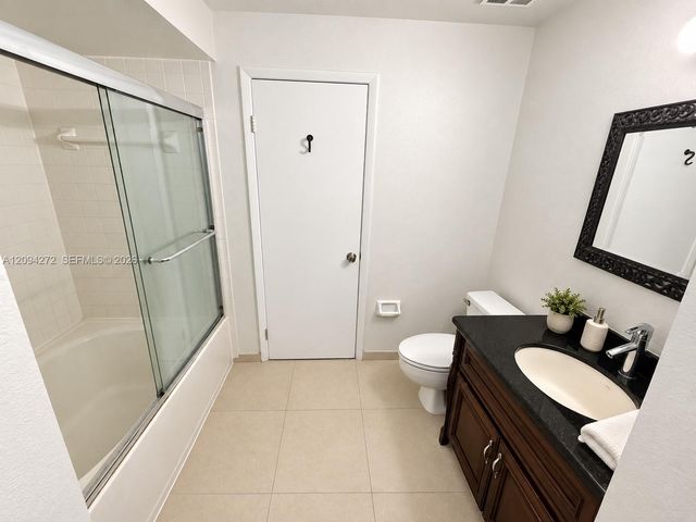 1740 Palm Cove Boulevard 4-203, Delray Beach, FL 33445