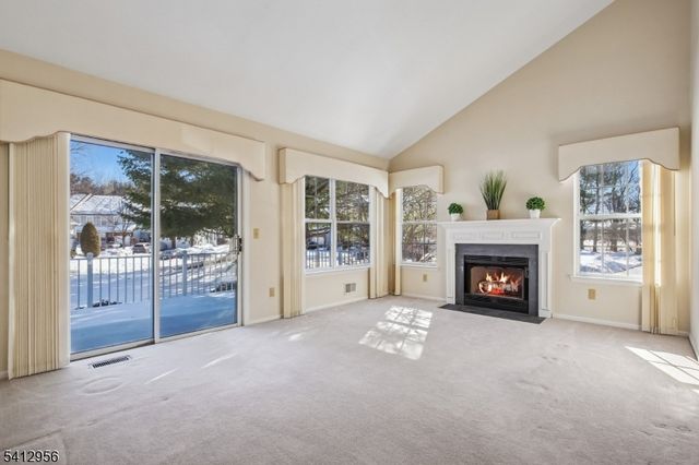 2401 Decatur Ct, Washington Twp., NJ 07840