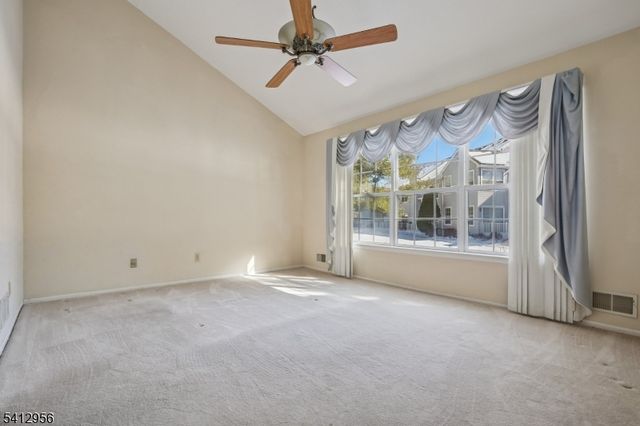 2401 Decatur Ct, Washington Twp., NJ 07840