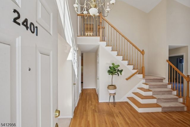 2401 Decatur Ct, Washington Twp., NJ 07840