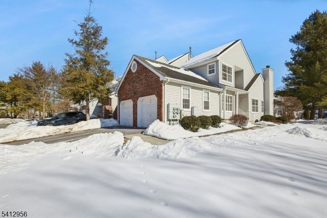 2401 Decatur Ct, Washington Twp., NJ 07840