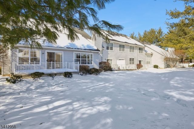 2401 Decatur Ct, Washington Twp., NJ 07840