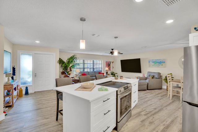 6655 110th Street, Sebastian, FL 32958