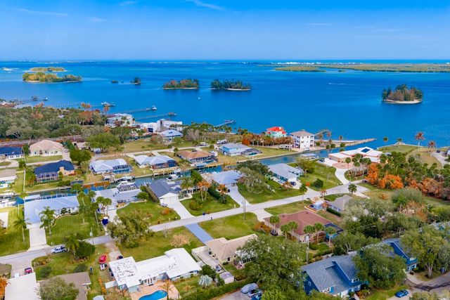 6655 110th Street, Sebastian, FL 32958