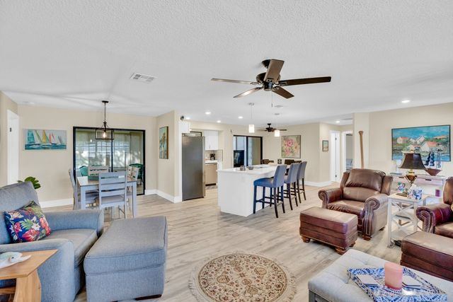 6655 110th Street, Sebastian, FL 32958