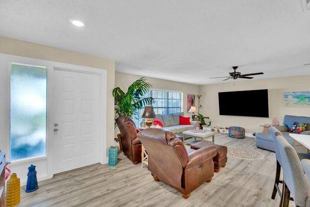 6655 110th Street, Sebastian, FL 32958