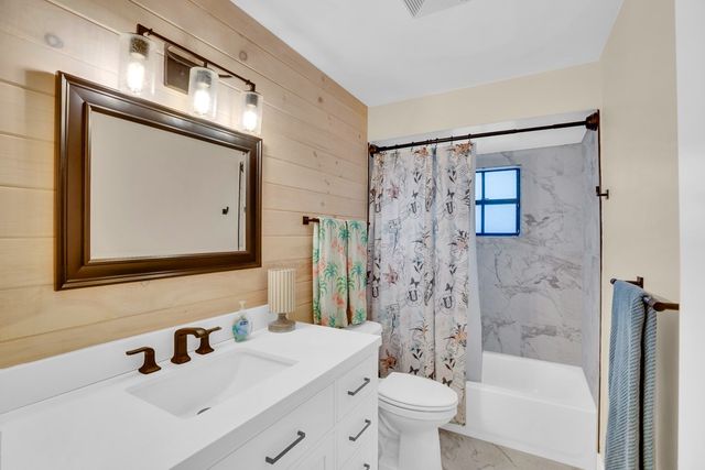 6655 110th Street, Sebastian, FL 32958