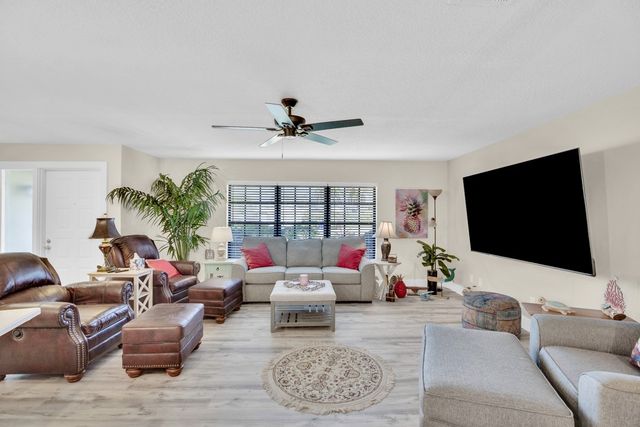 6655 110th Street, Sebastian, FL 32958