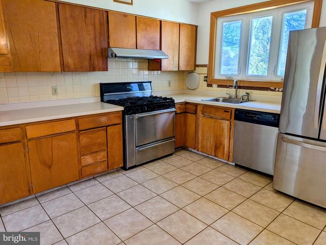 3464 HILLCROFT RD, Huntingdon Valley, PA 19006